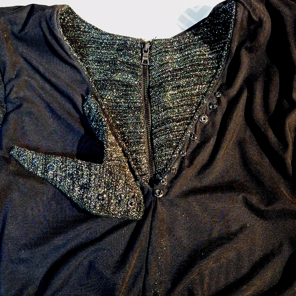 Alice+Olivia Coco Plung Neck Black Metalic Knit Midi Dress - Picture 9 of 16